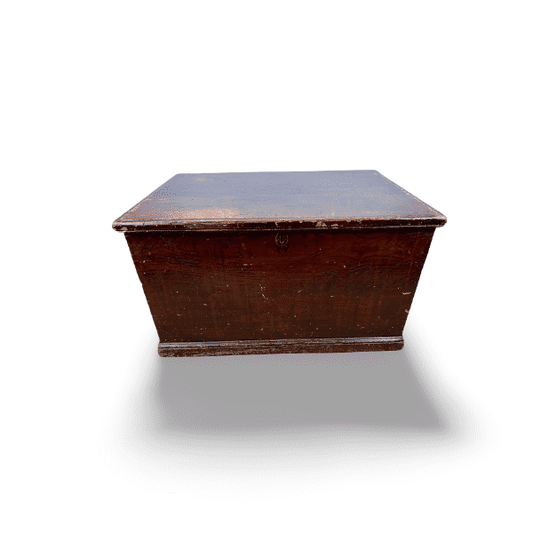 Elegant Victorian Antique Blanket Box