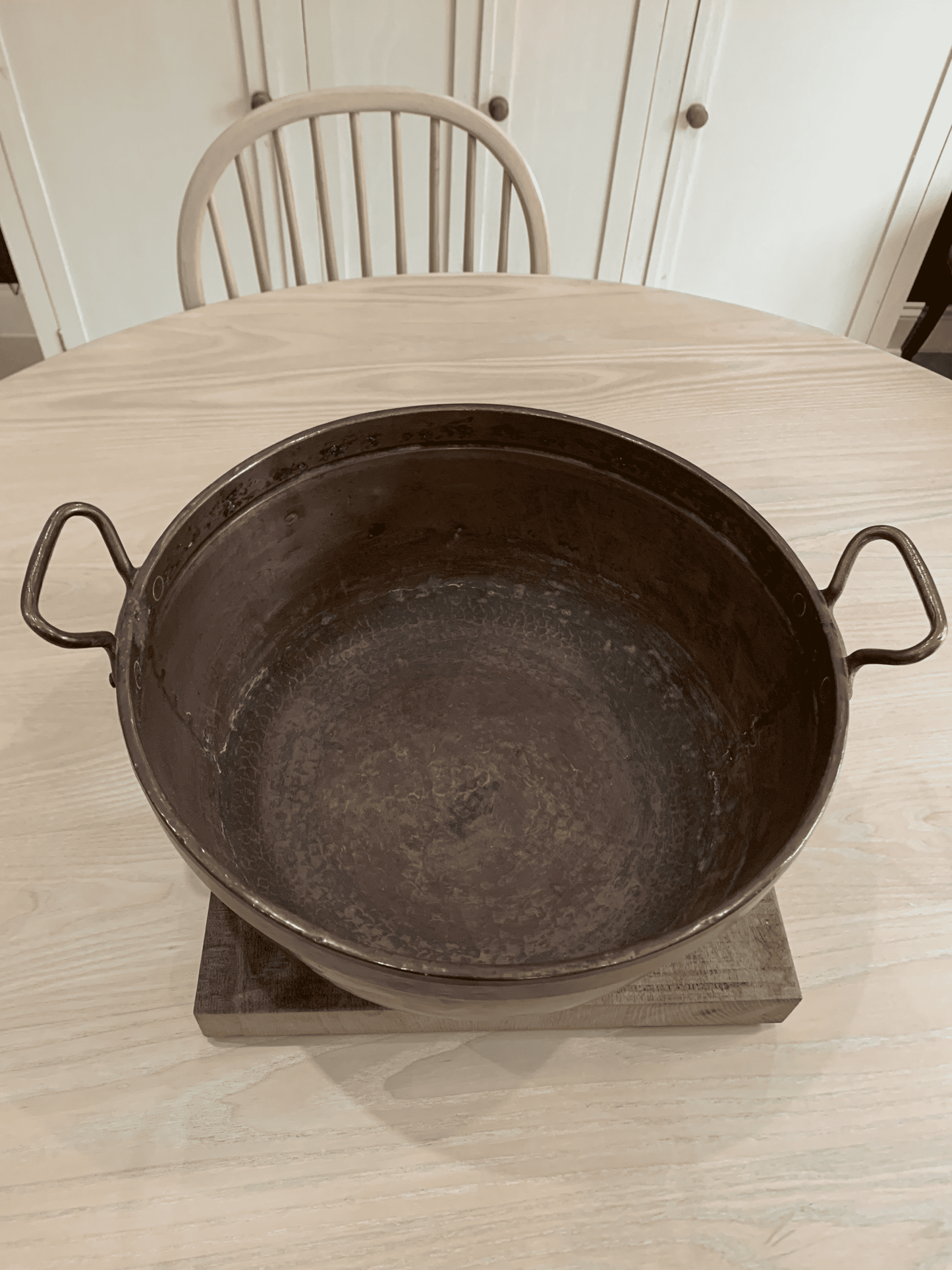 Exquisite Artistry: Antique Copper and Brass Pot for Your Home