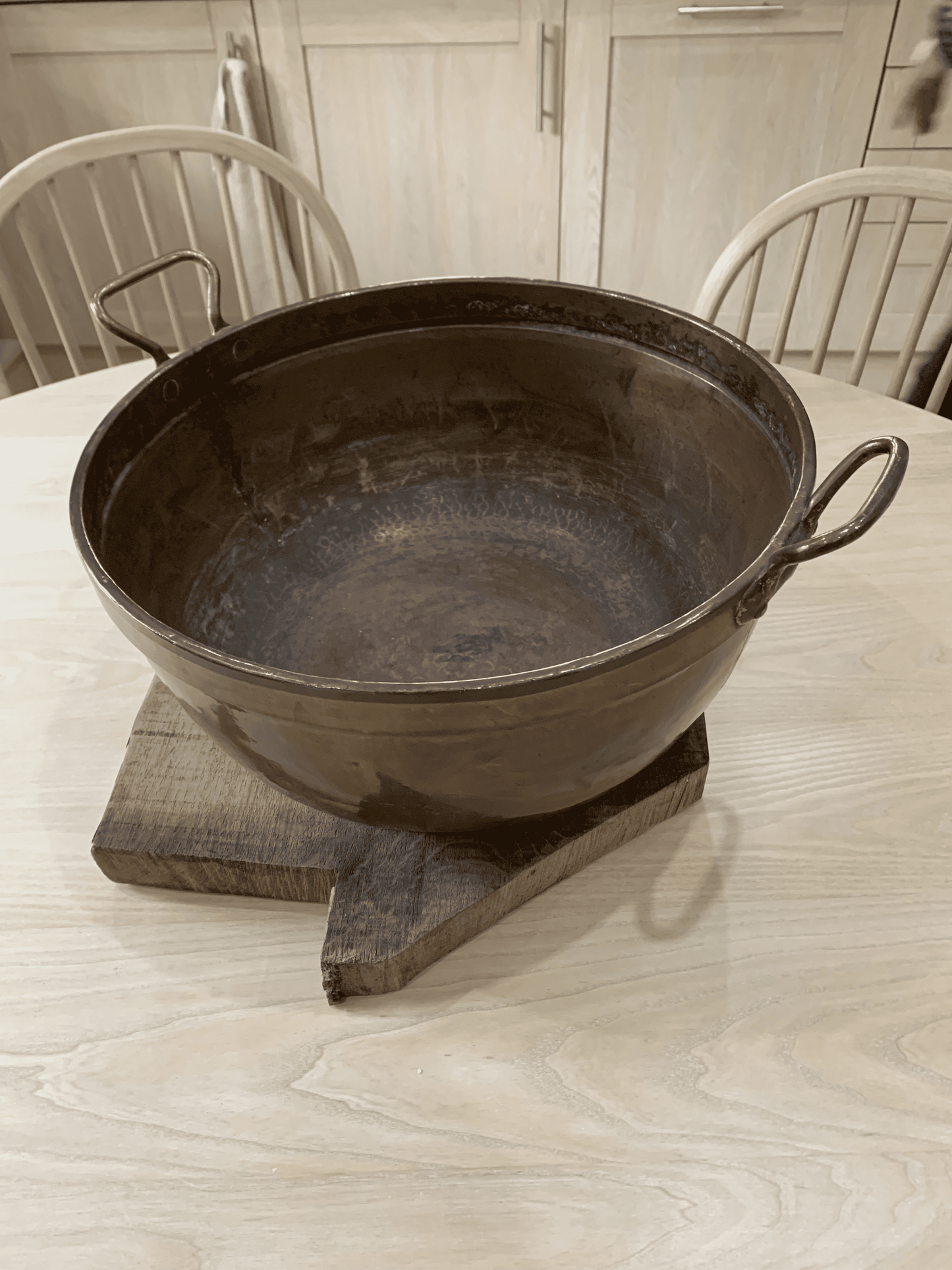 Exquisite Artistry: Antique Copper and Brass Pot for Your Home