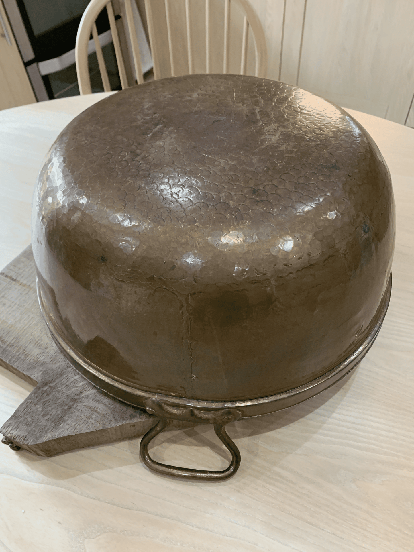 Exquisite Artistry: Antique Copper and Brass Pot for Your Home