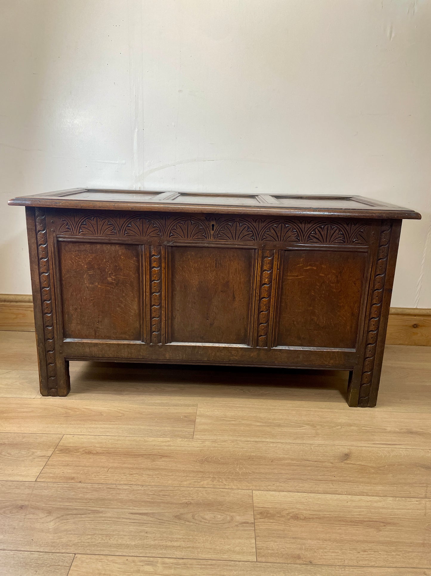 antique-georgian-oak-coffer