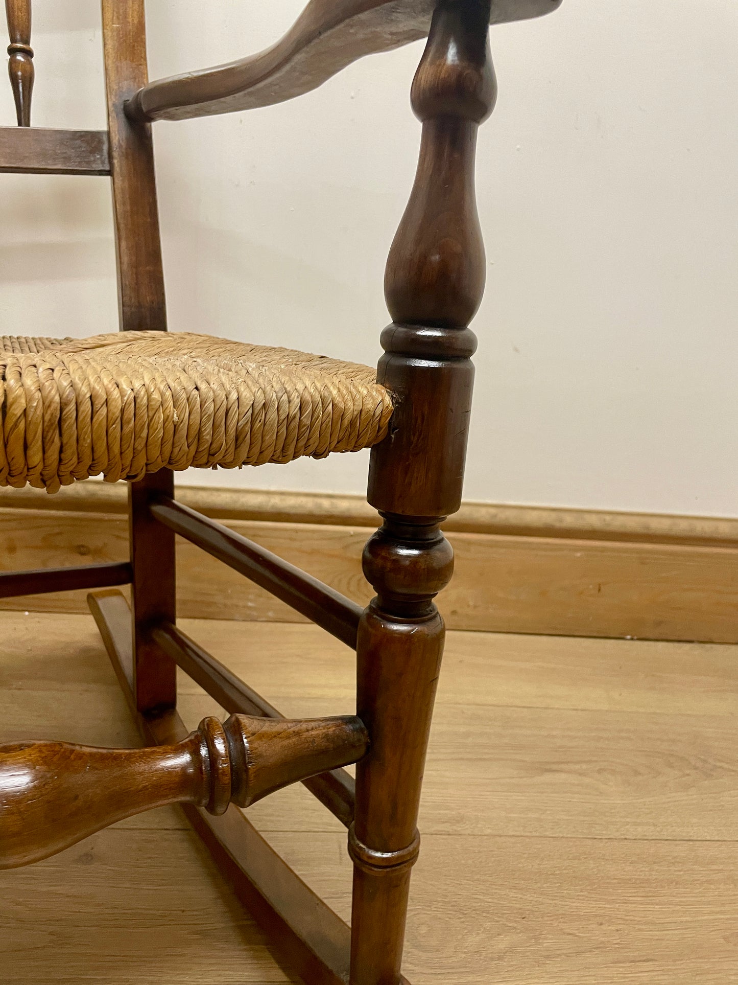 Antique Rush Seated Rocking Chair – Traditional Wooden Rocker