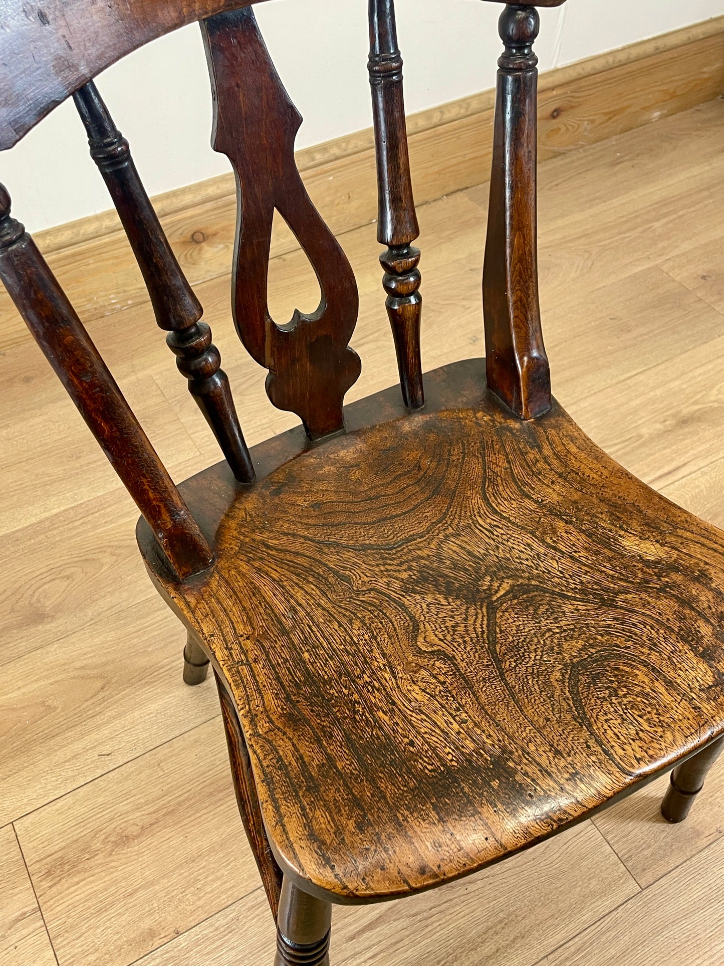 Antique Welsh Heart-Back Side Chair – Country Kitchen Charm