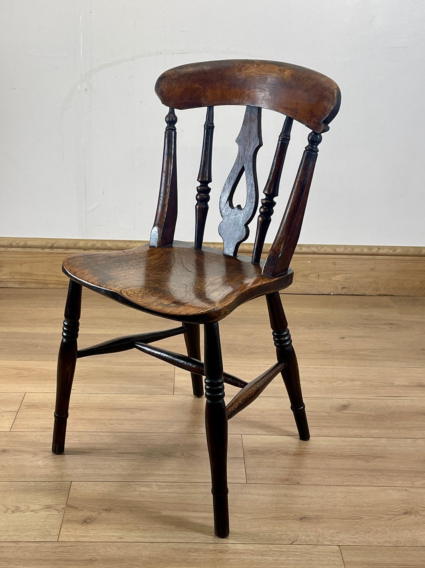 Antique Welsh Heart-Back Side Chair – Country Kitchen Charm