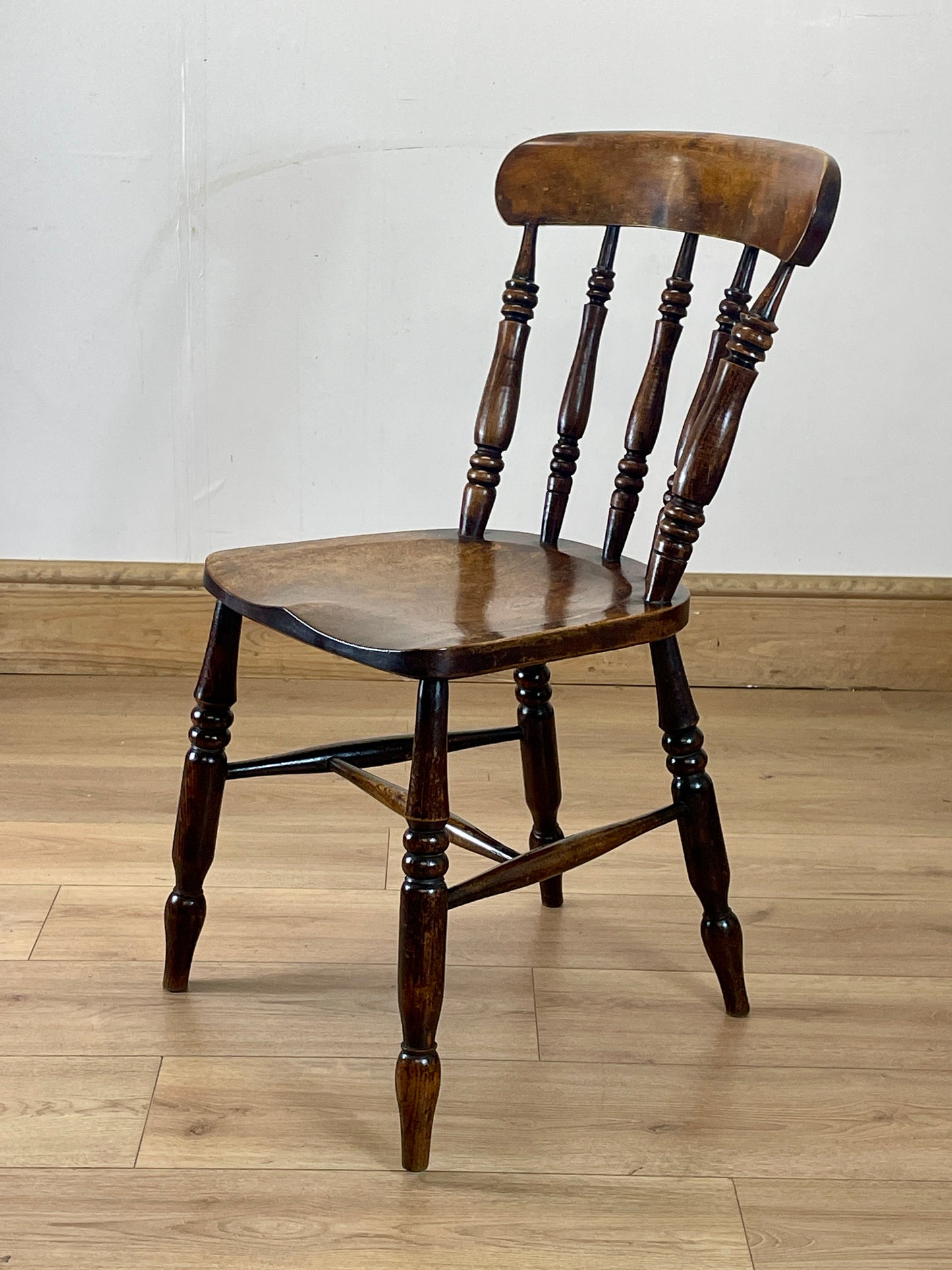 Antique Welsh Spindle Back Side Chair – 19th Century Kitchen Chair