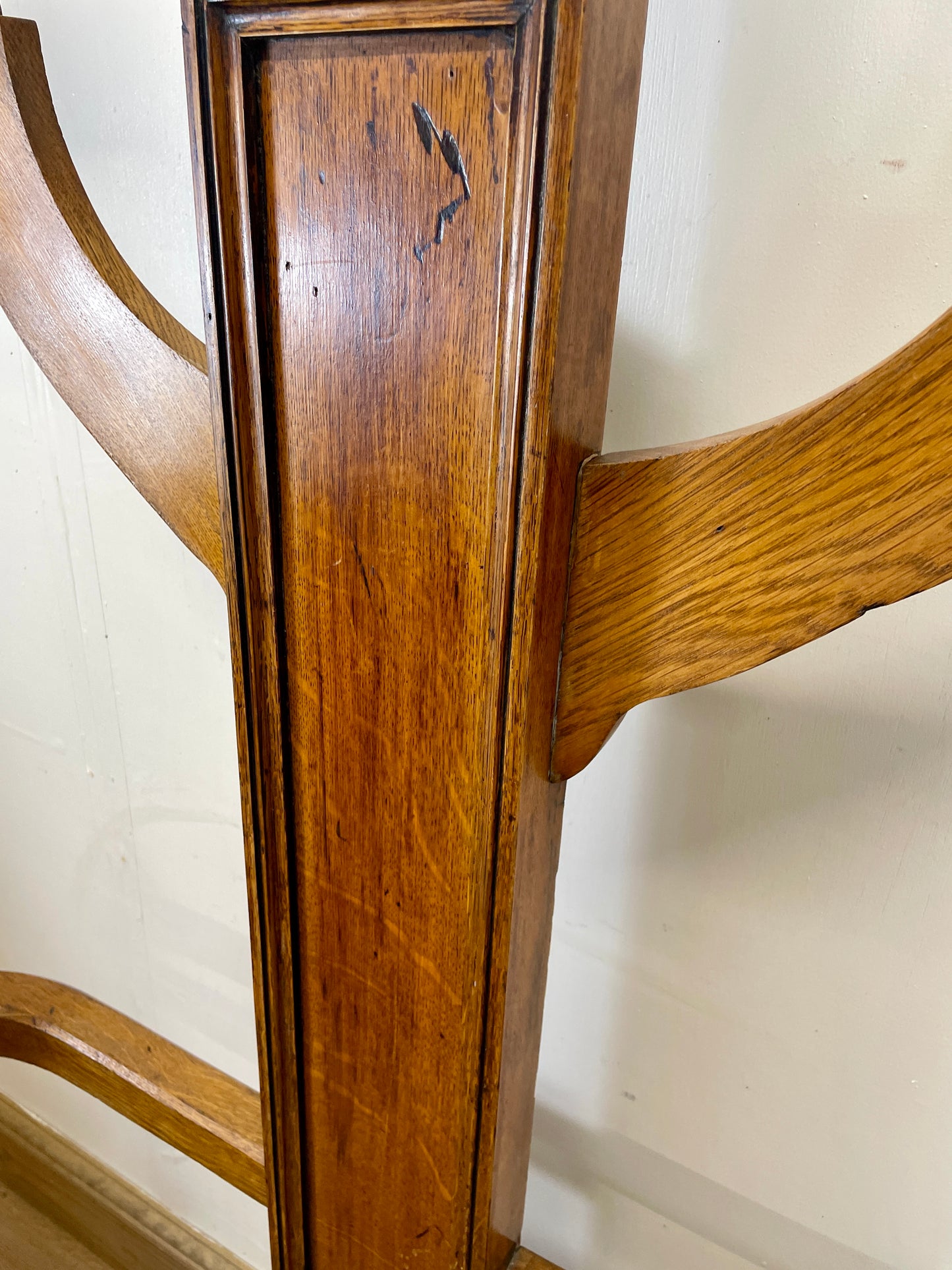 Antique Oak Coat Rack with Mirror – Restored Vintage Hall Stand