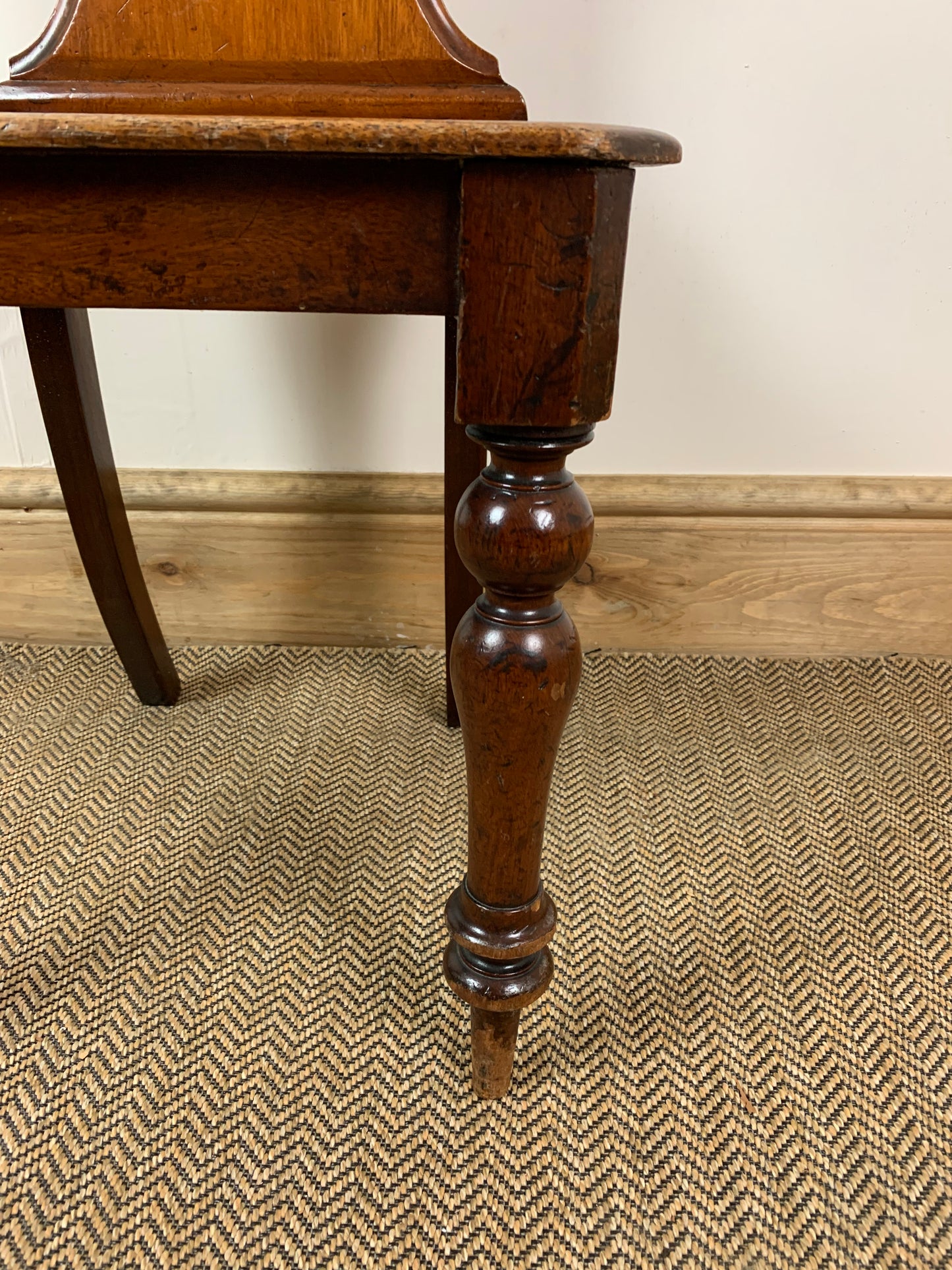 Timeless Elegance: Antique Mahogany Hall Chair
