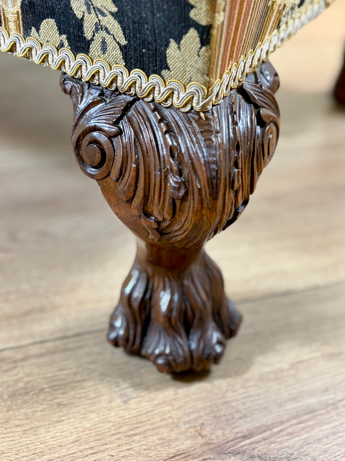 Mid century Georgian style upholstered footstool in excellent condition, long rectangular shape