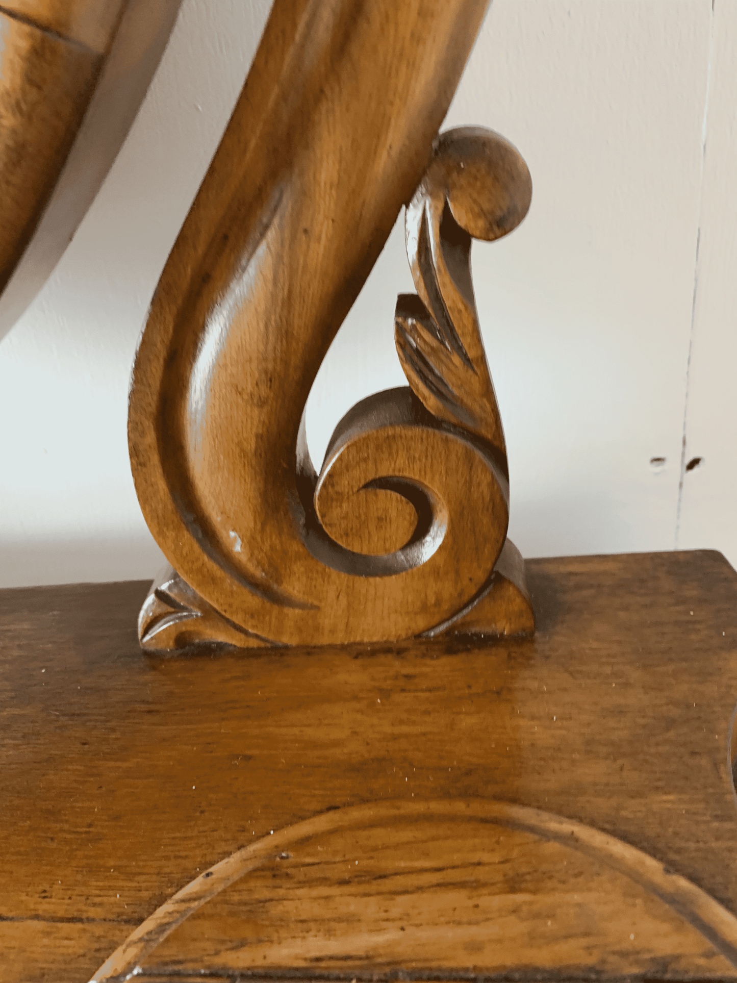 Preserving Heritage: Oval Mirror with History