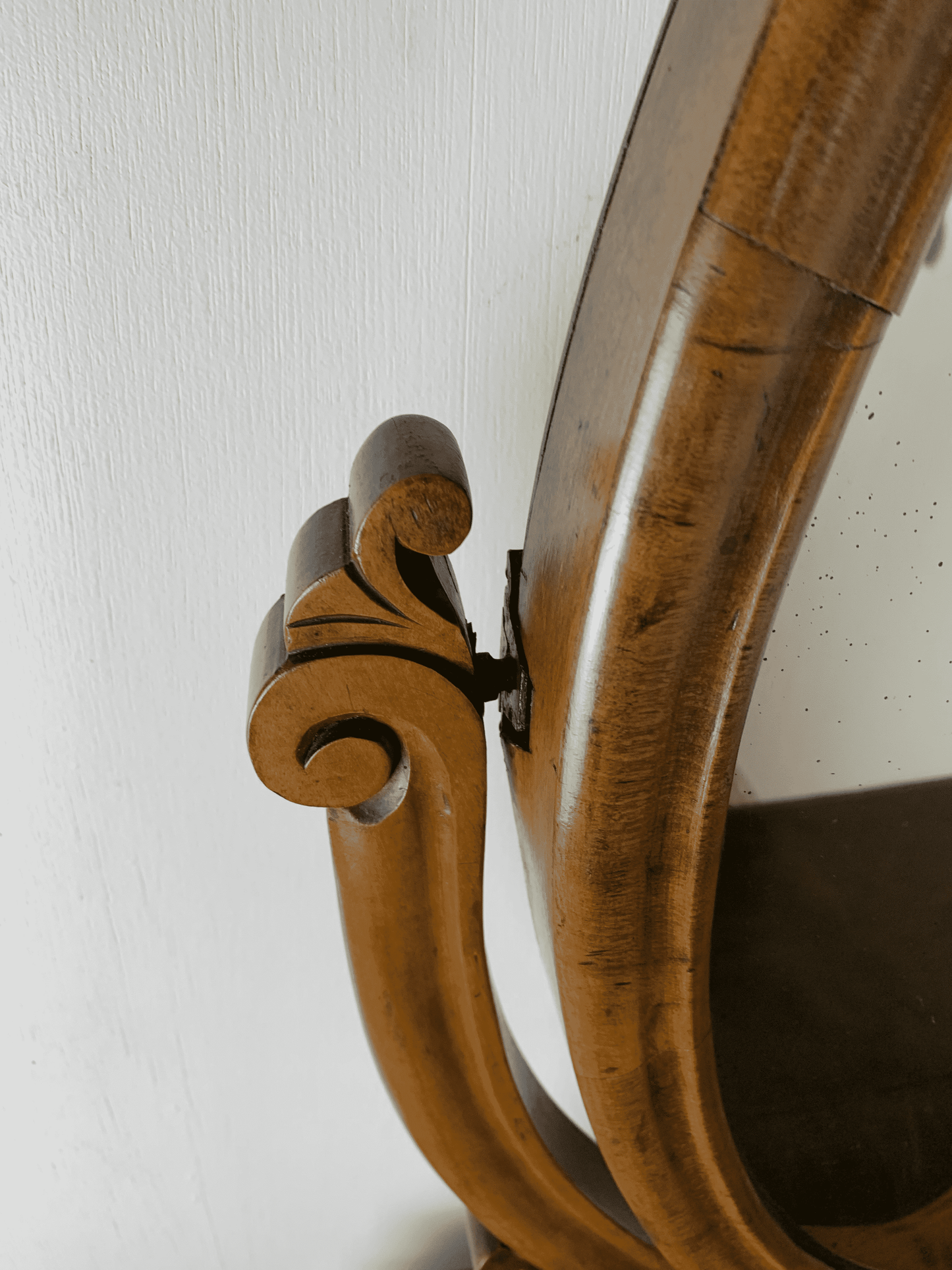 Preserving Heritage: Oval Mirror with History