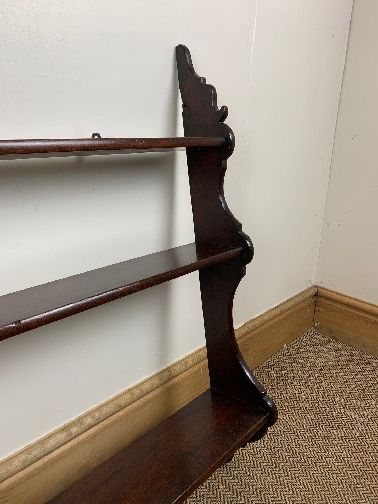 victorian-mahogany-waterfall-shelves