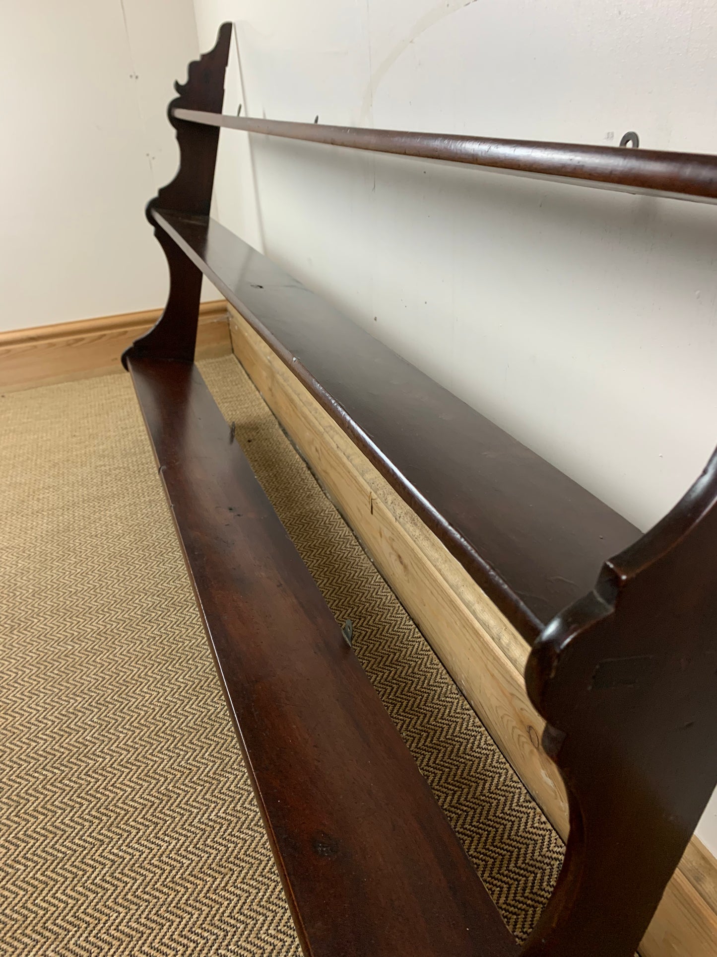 victorian-mahogany-waterfall-shelves