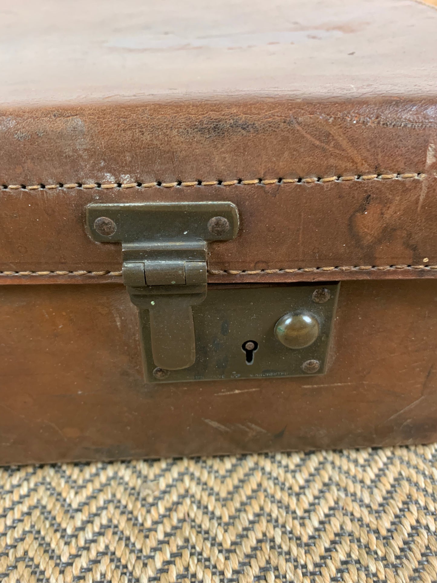 vintage-leather-finnigans-suitcase