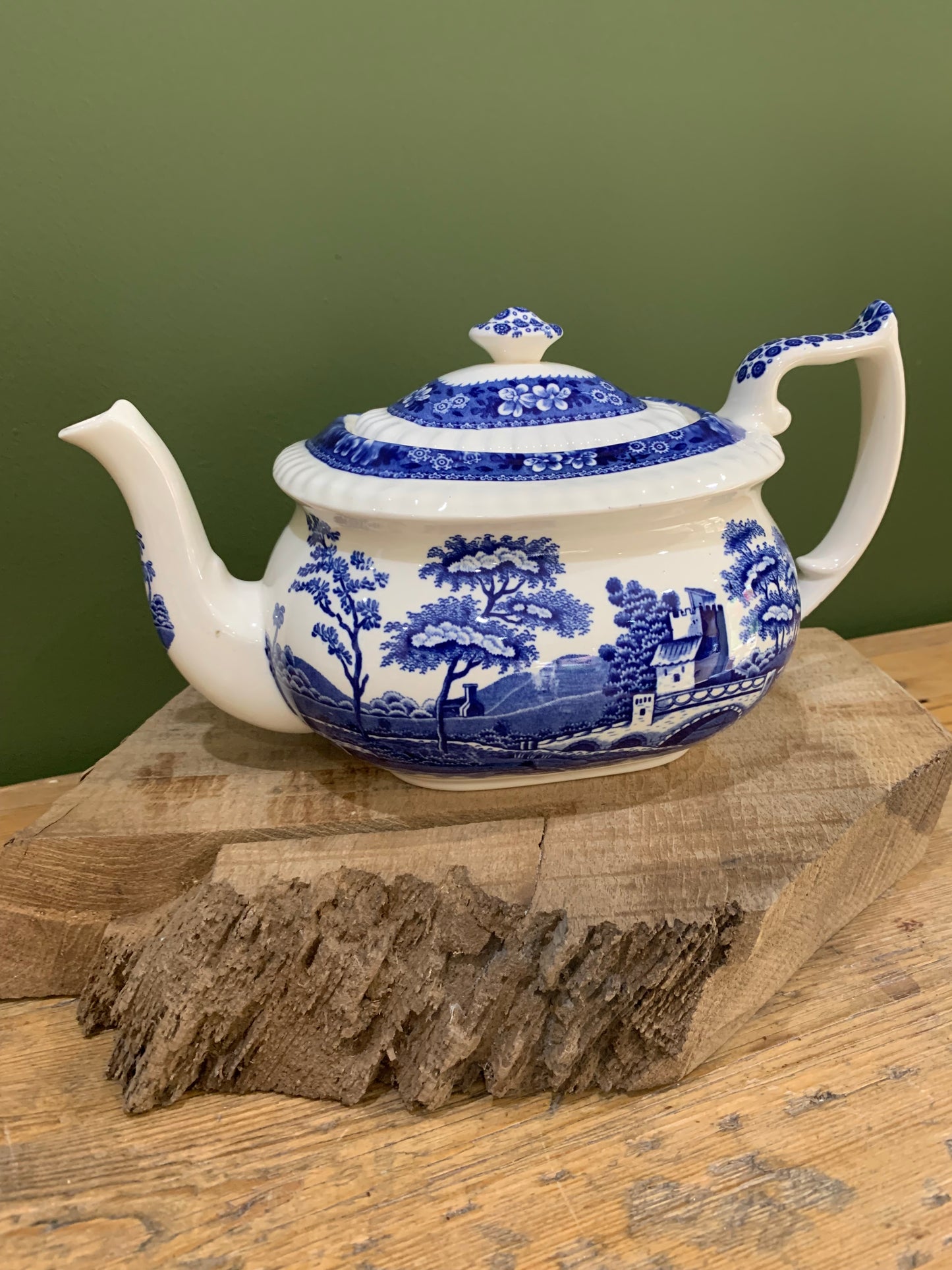 Crafted to Perfection: Spode Blue Tower Teapot