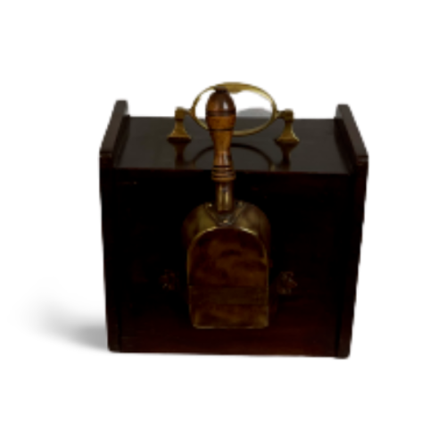 Timeless Elegance: 20th Century Mahogany Coal Scuttle