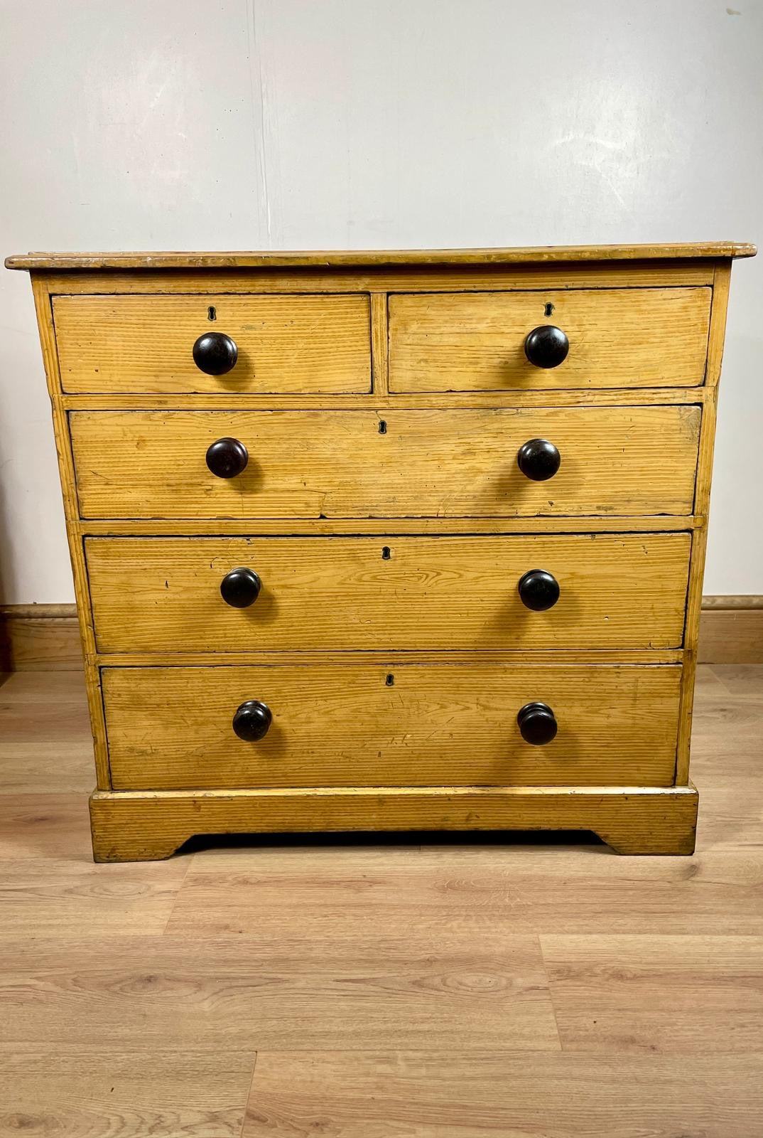 Antique Victorian pine chest of drawers In original paint