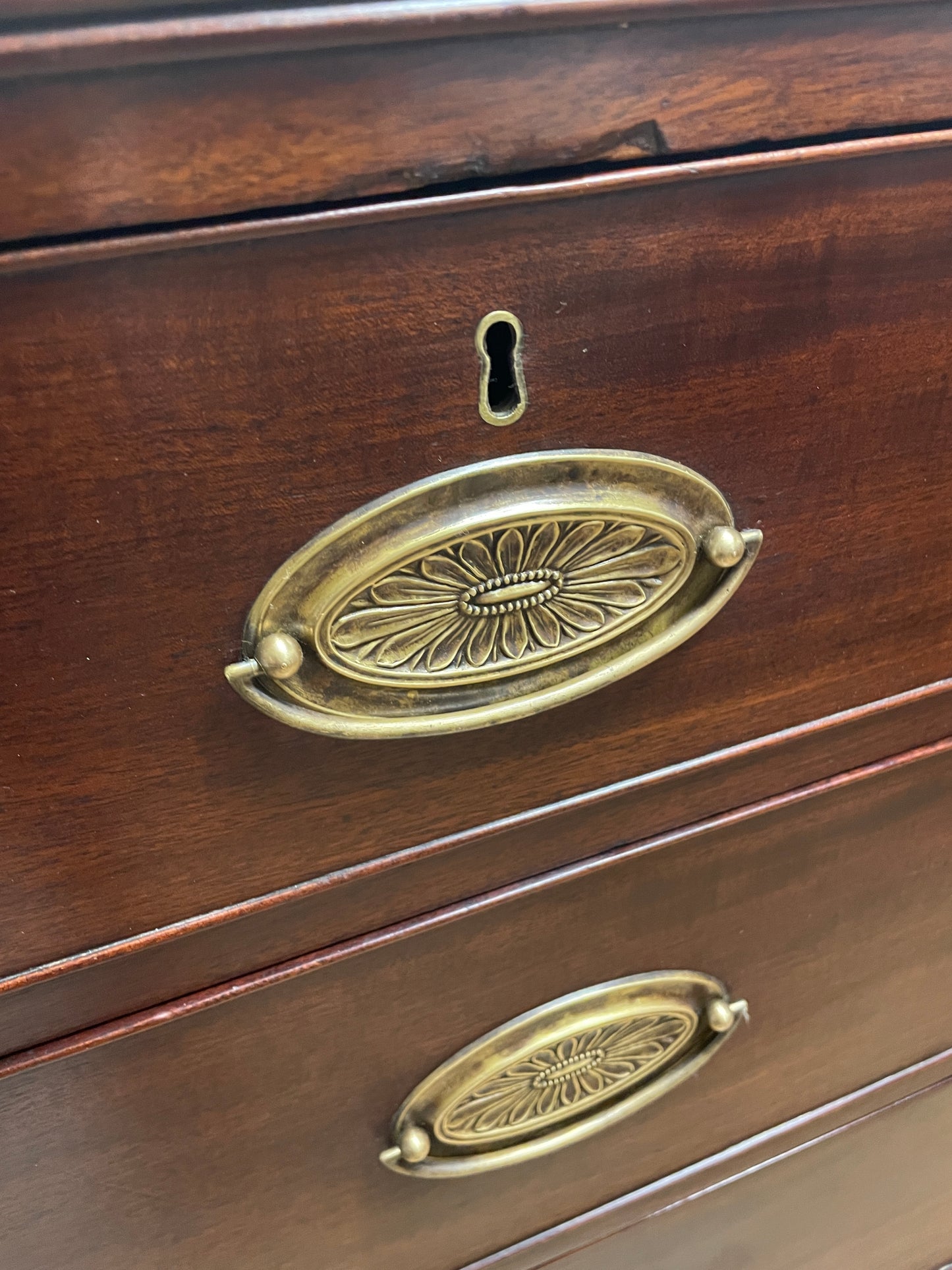 Antique Mahogany Georgian Chest of Drawers