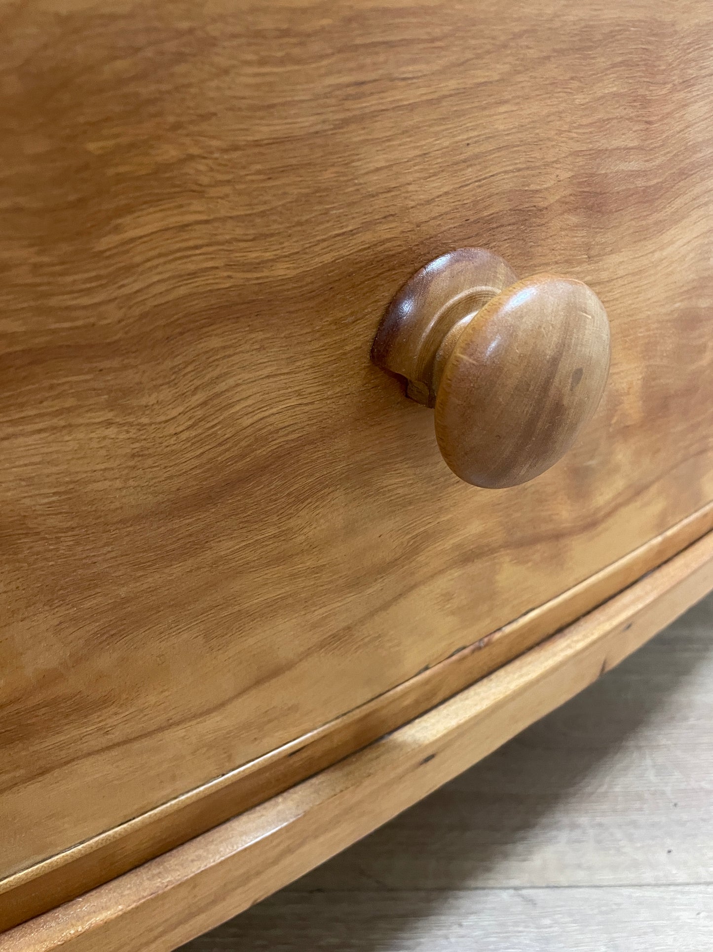 Victorian satin birch bow front chest of drawers