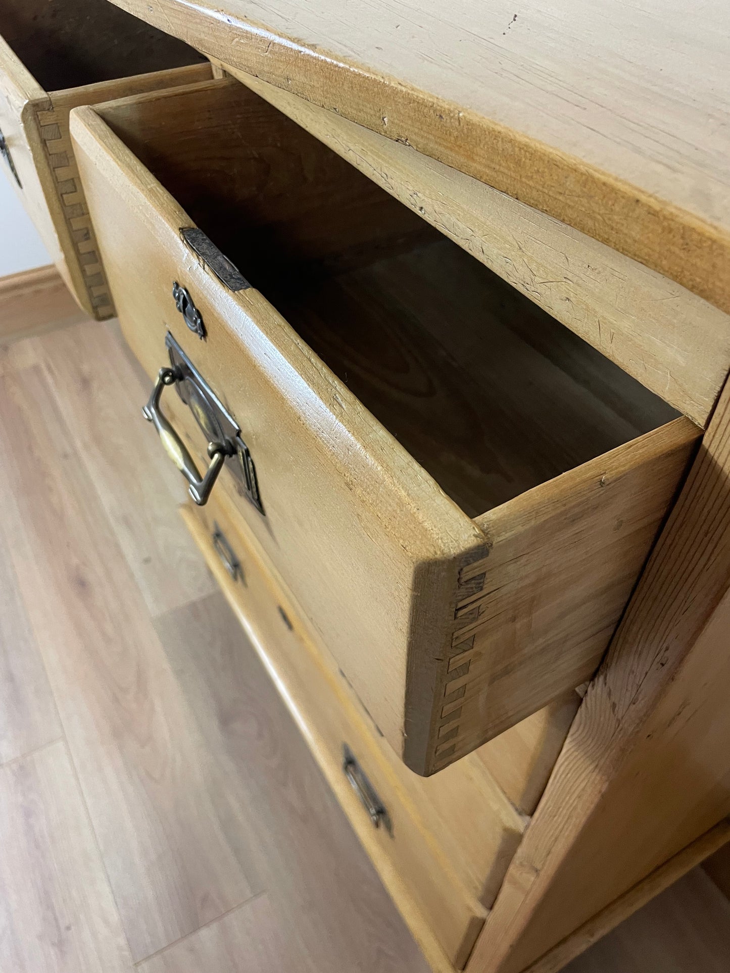 Antique pine chest of drawers