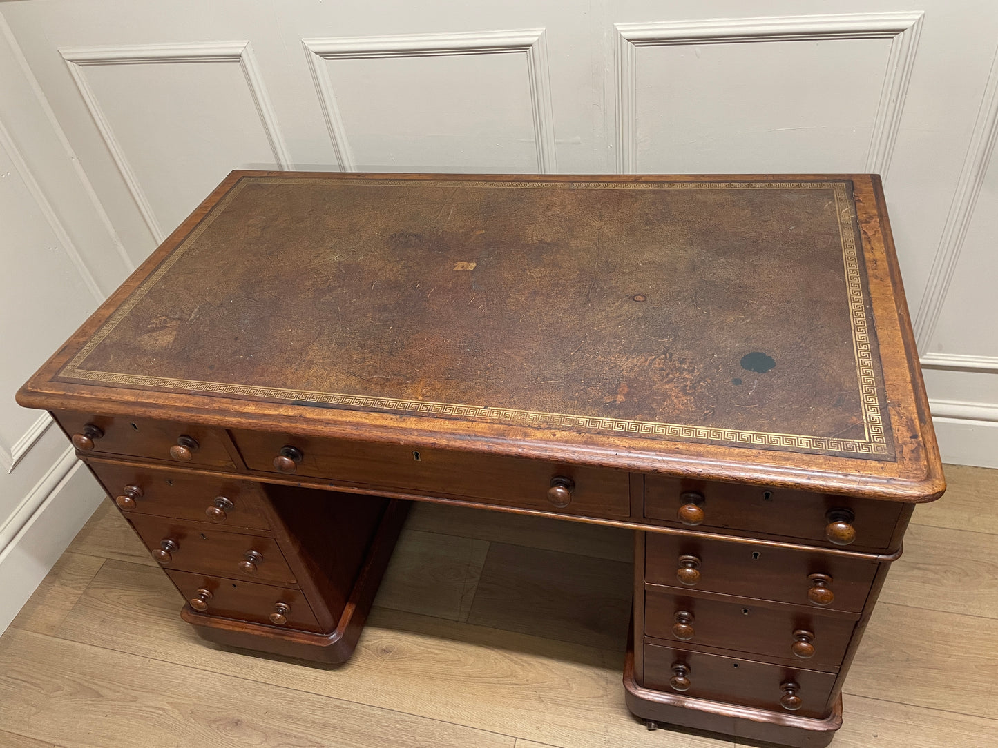 Antique Mahogany Victorian Pedestal Desk with Original Leather Top