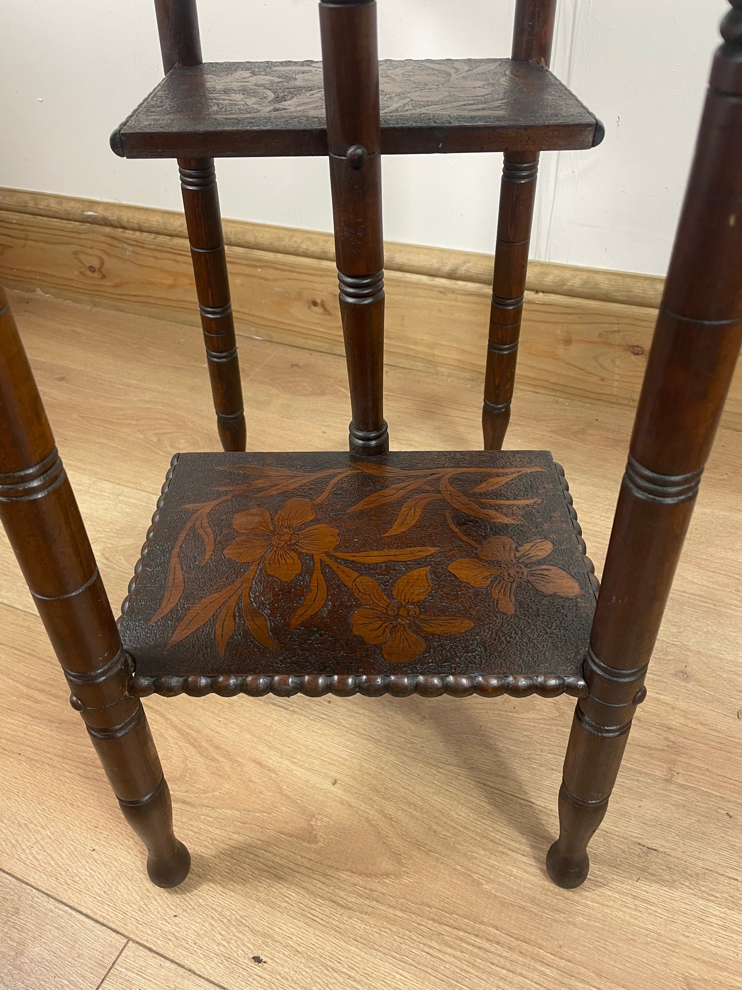 1902 poker art table