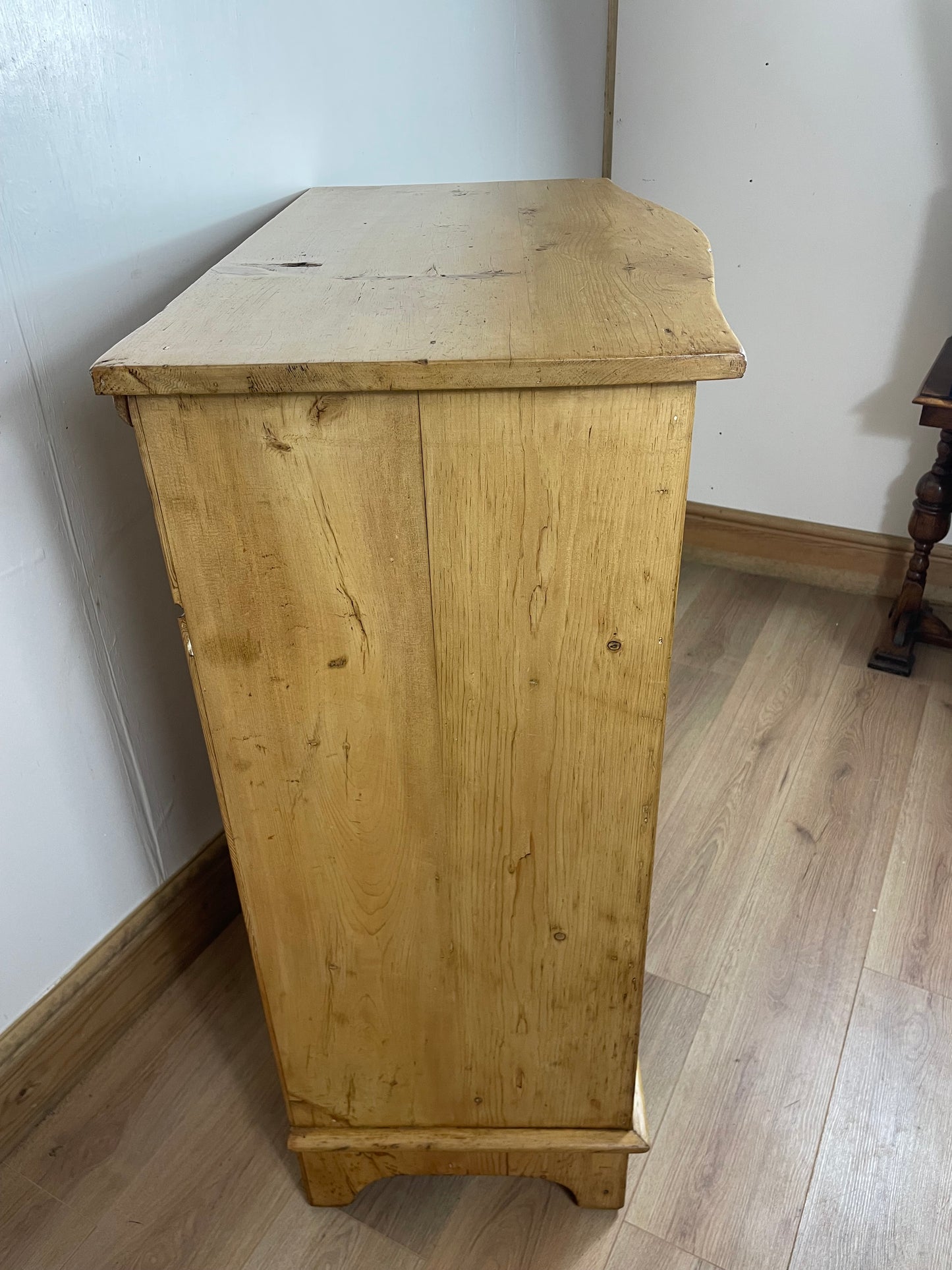 Antique pine chest of drawers