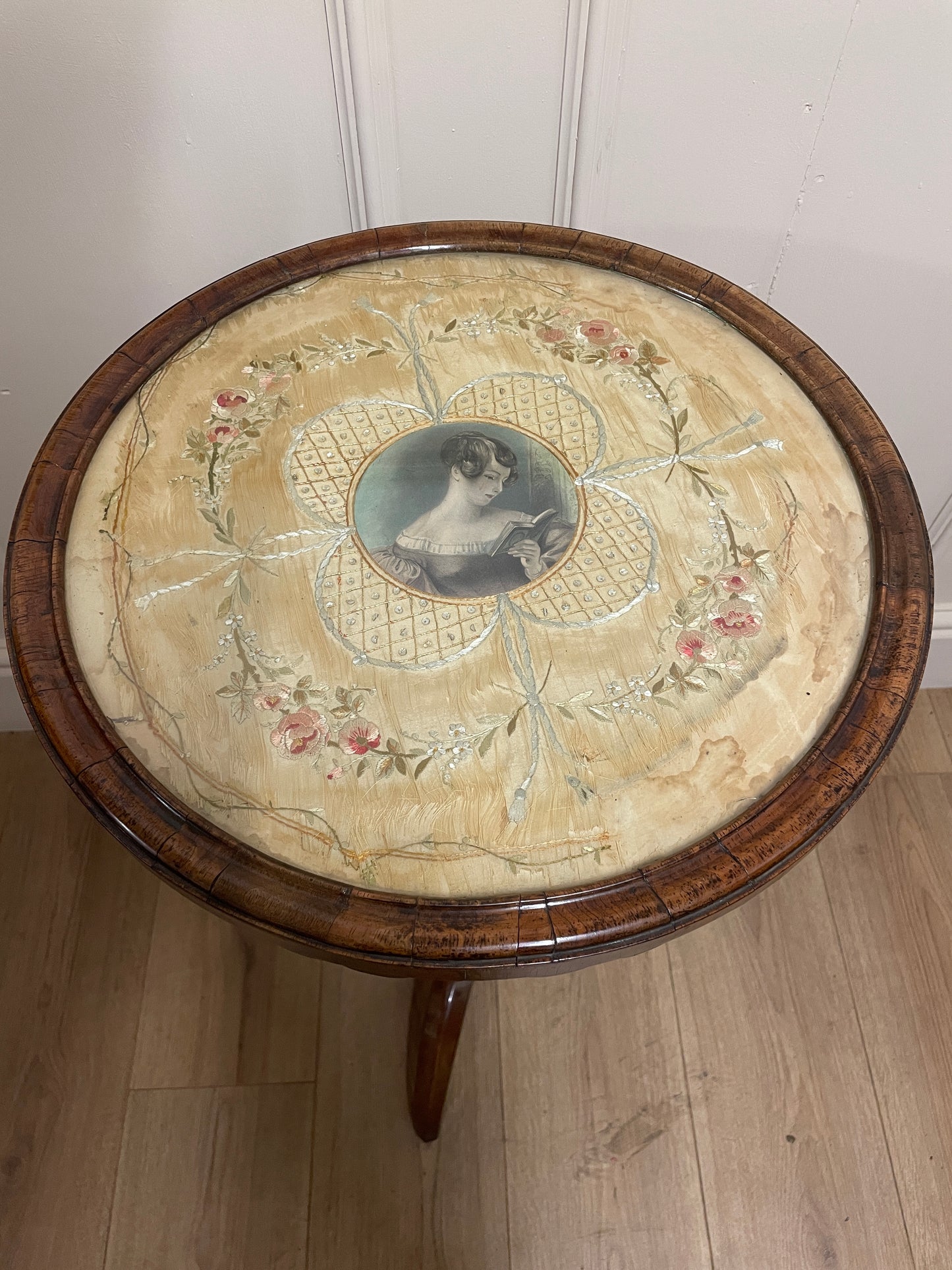 Georgian rosewood tripod table