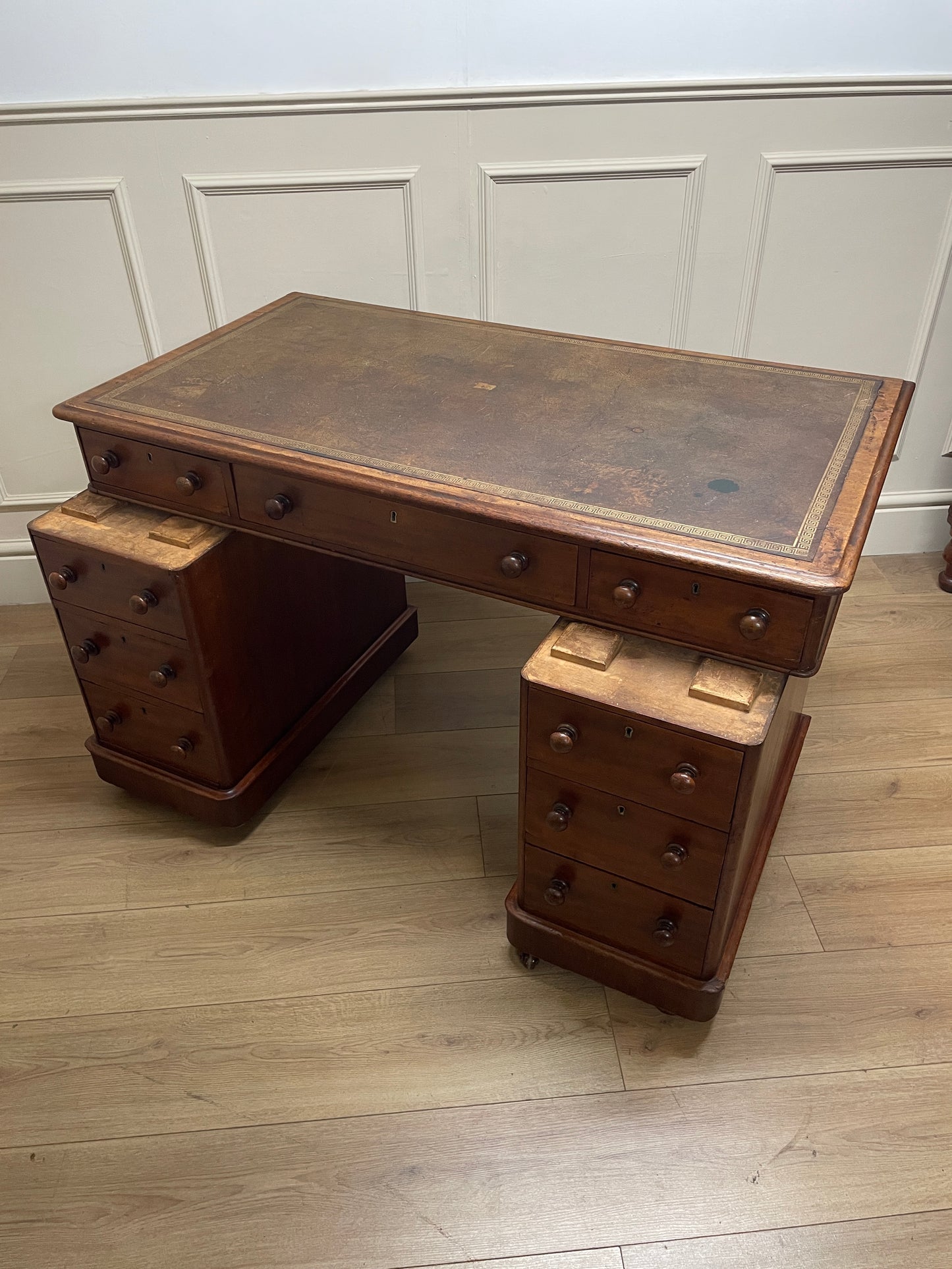 Antique Mahogany Victorian Pedestal Desk with Original Leather Top