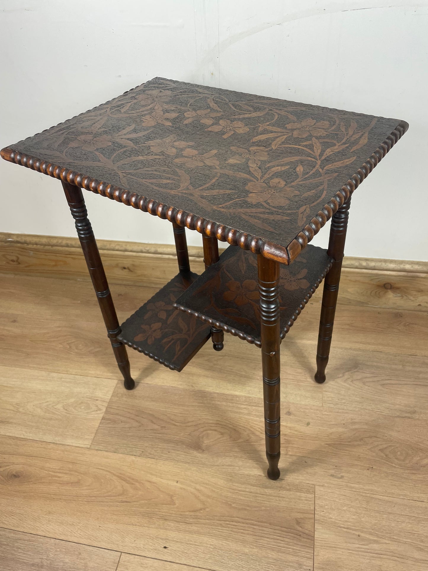 1902 poker art table