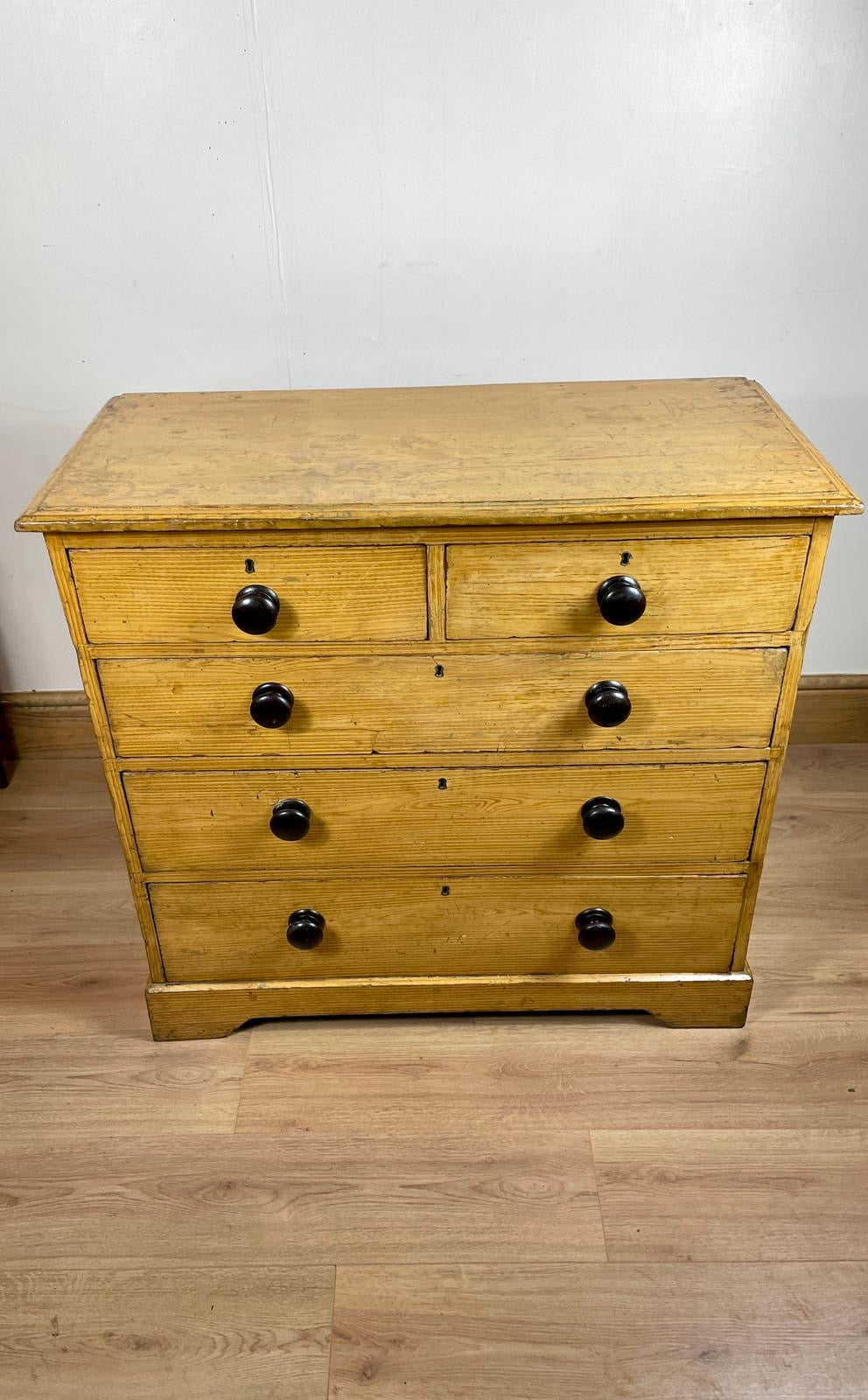 Antique Victorian pine chest of drawers In original paint