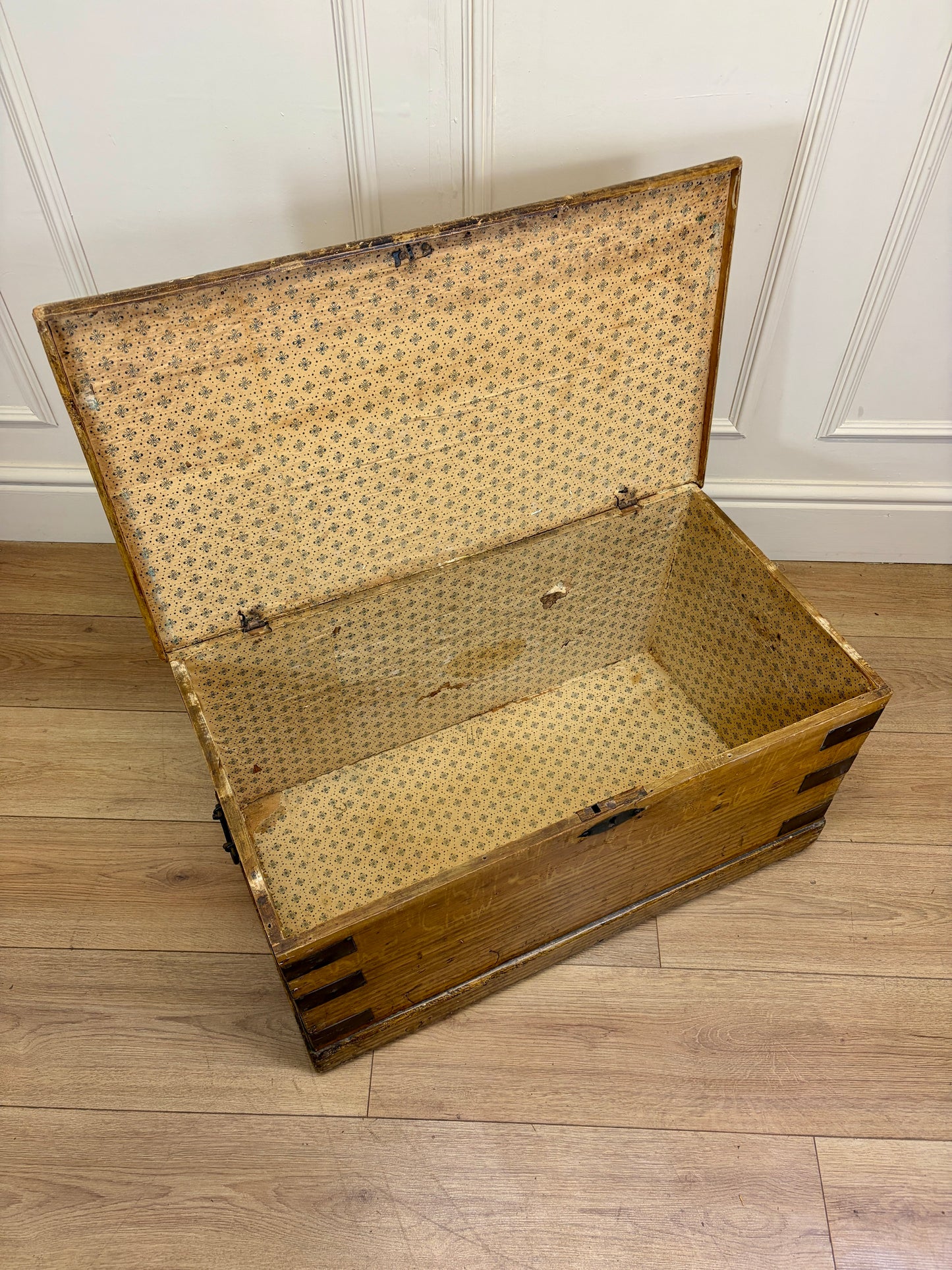 Antique Pine Storage Box Coffee Table