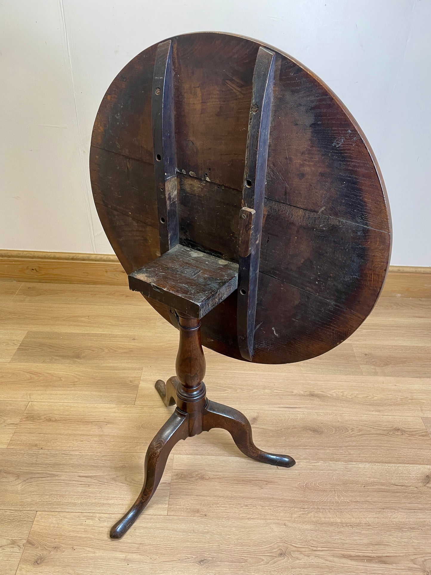 Georgian Oak Tripod Table