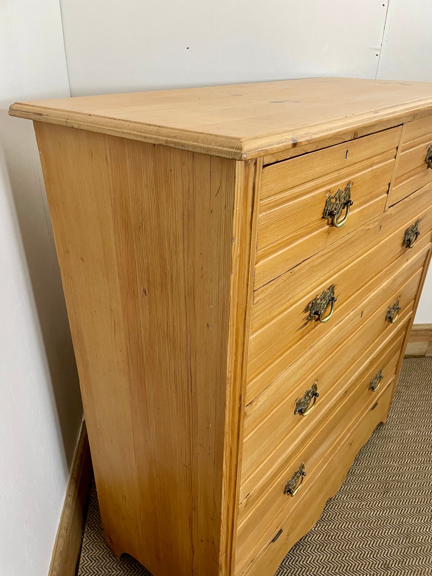 Victorian Elegance: 18th Century Antique Pine Chest of Drawers