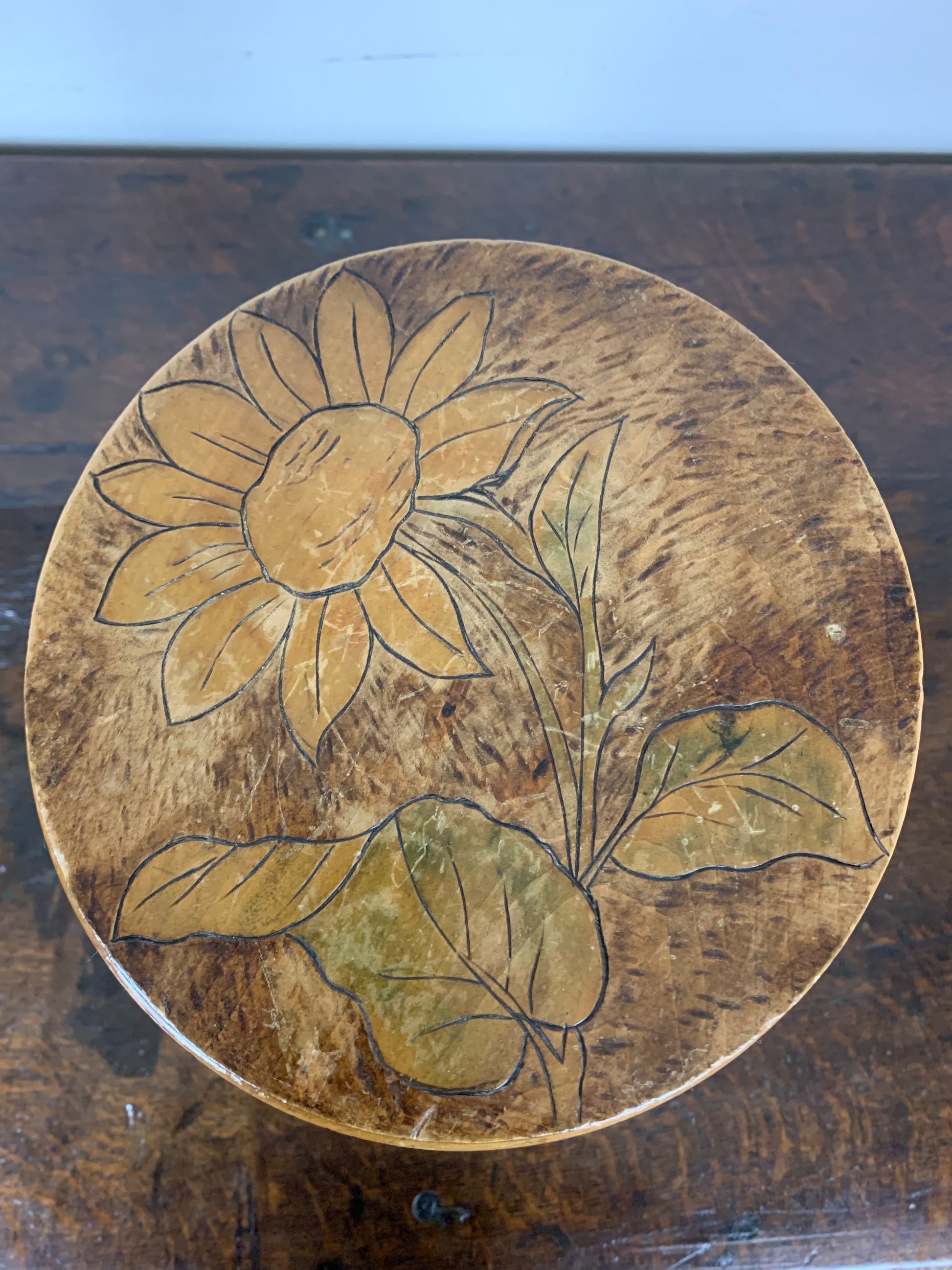 antique-carved-flower-stool-top view