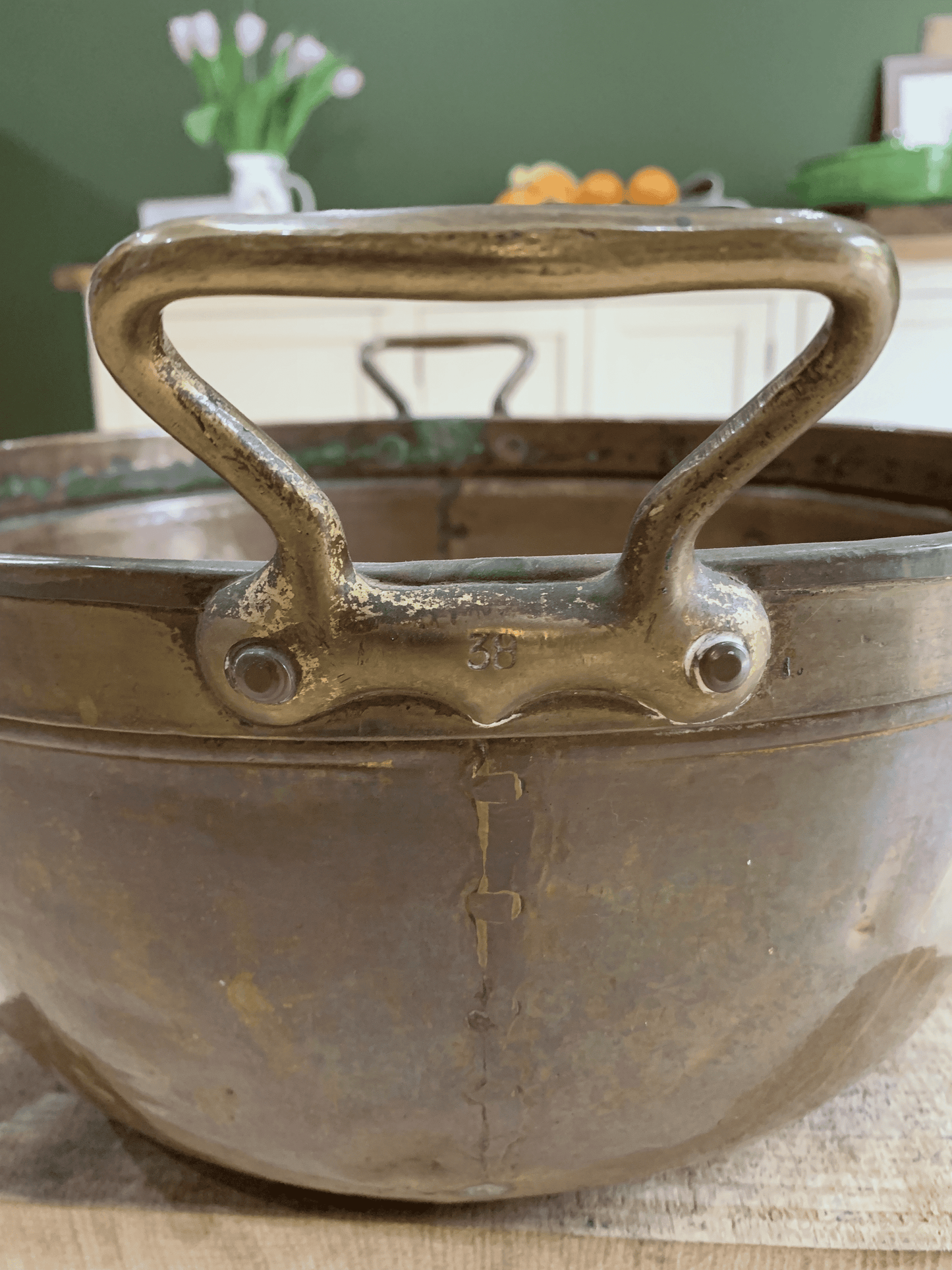 Exquisite Artistry: Antique Copper and Brass Pot for Your Home
