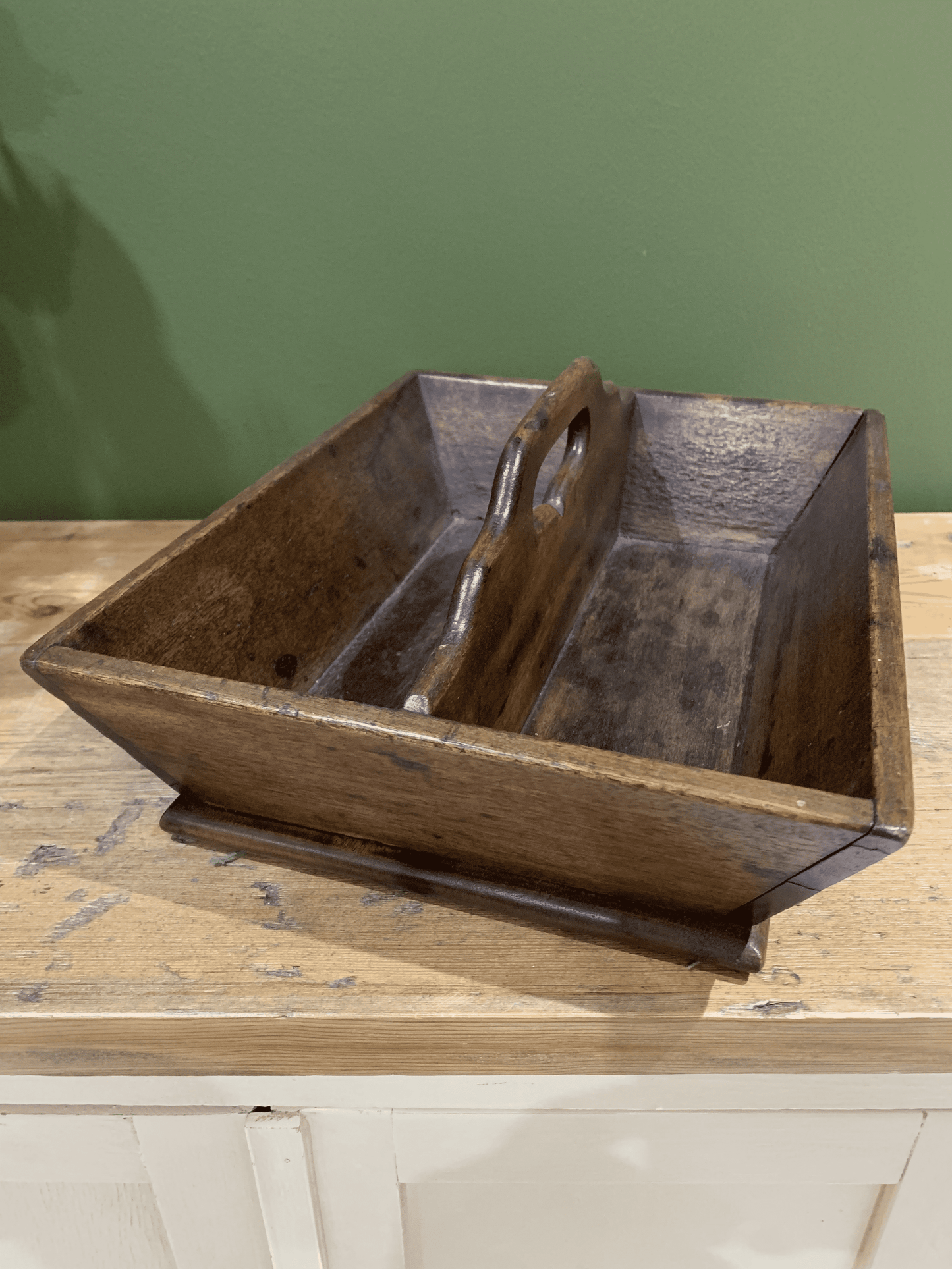 Organize in Style: Antique Mahogany Cutlery Tray