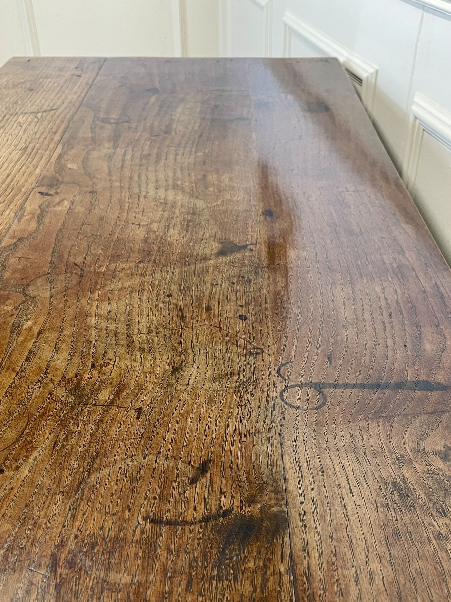 Antique Georgian oak chest of drawers with original brass handles
