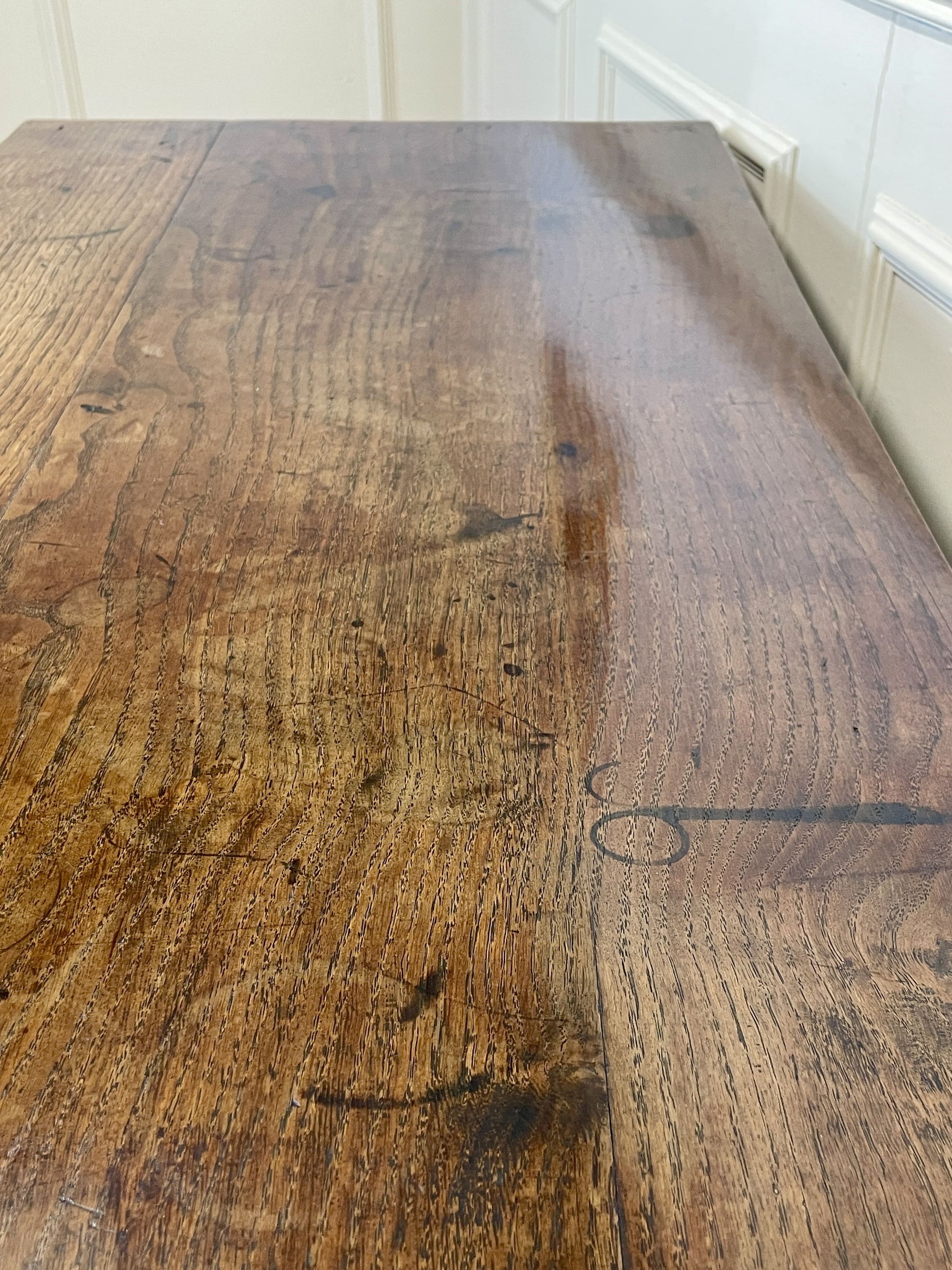 Antique Georgian oak chest of drawers with original brass handles