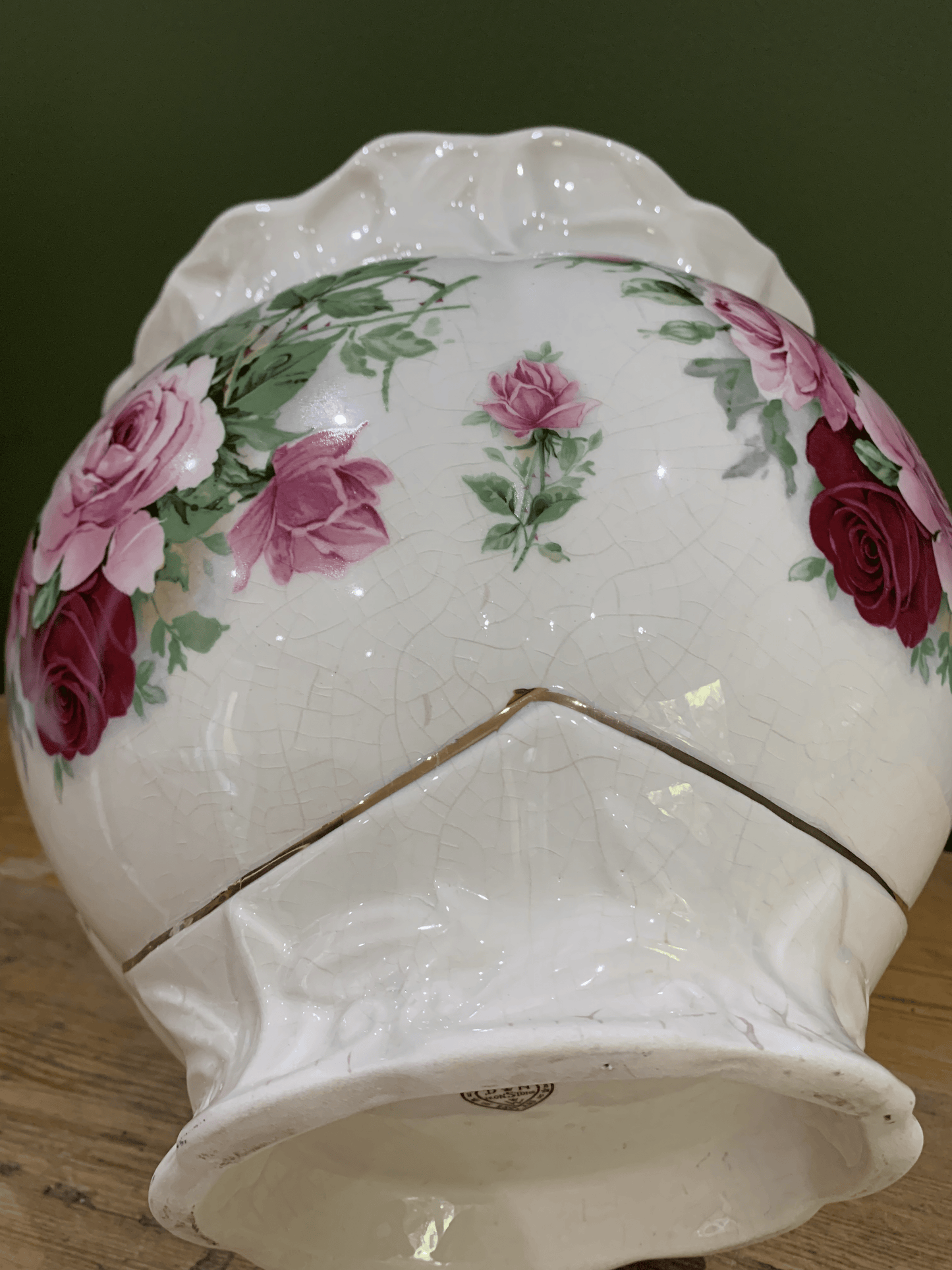 Grandeur and Romance: Antique Rose Planter for Your Garden Oasis