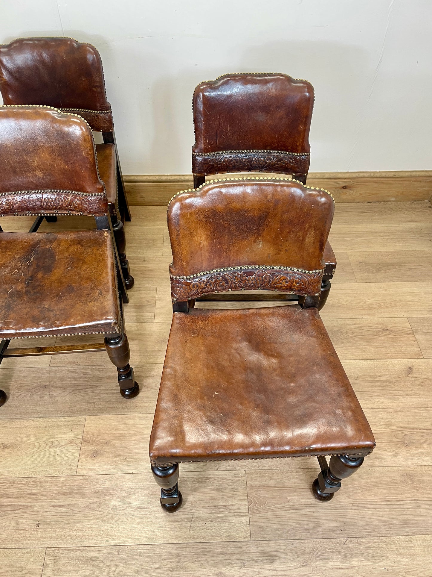 Antique Set of 4 Brown Leather Side Chairs – Arts & Crafts Oak