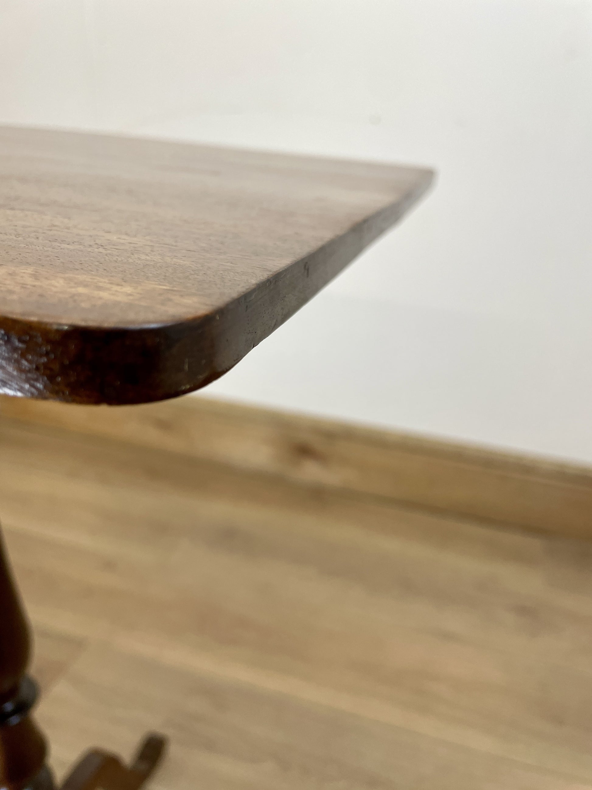 antique-square-mahogany-lamp-side-table