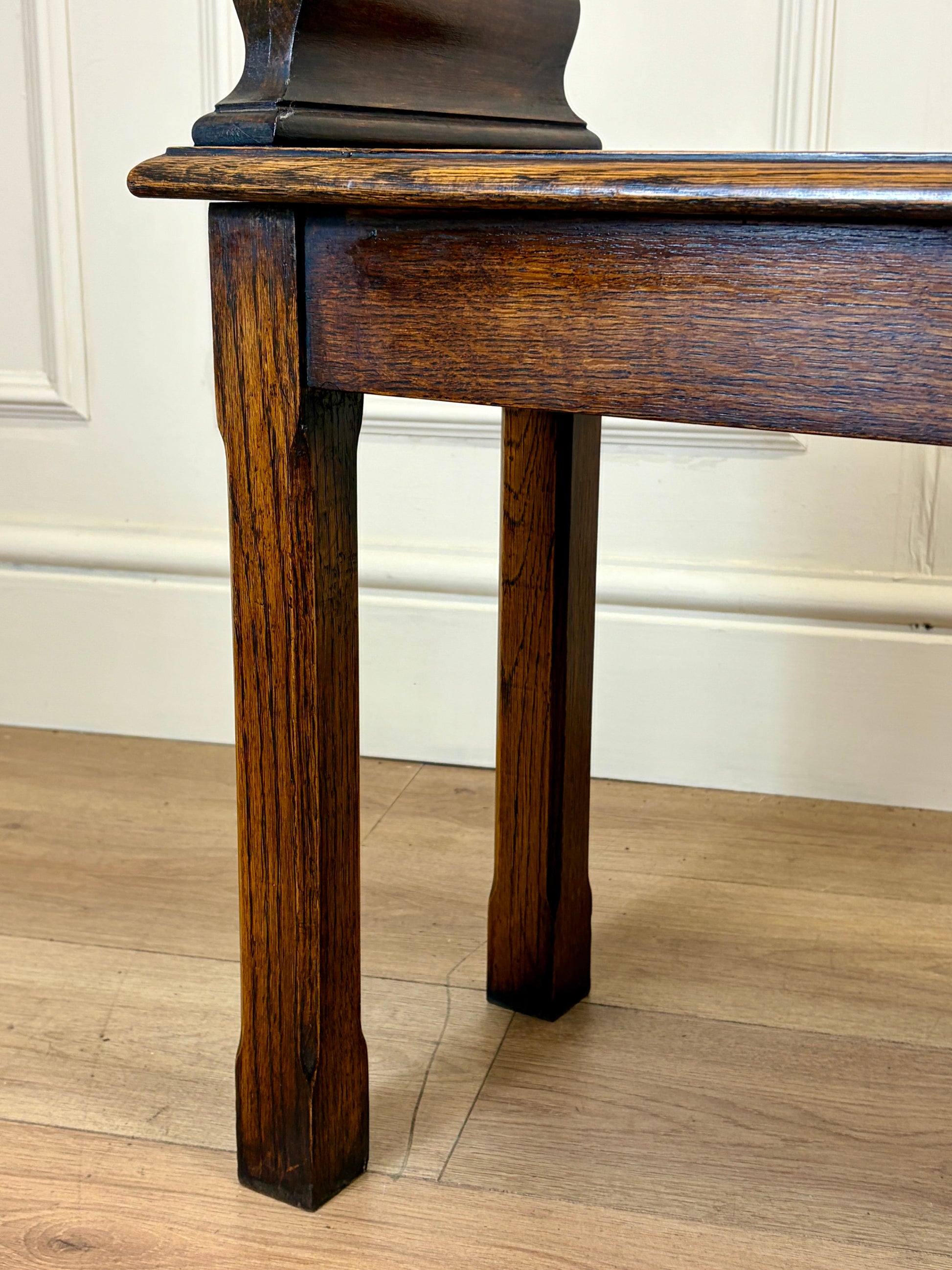 Mid century solid oak hallway bench / window seat with classic detailing, ideal for hallway or window.
