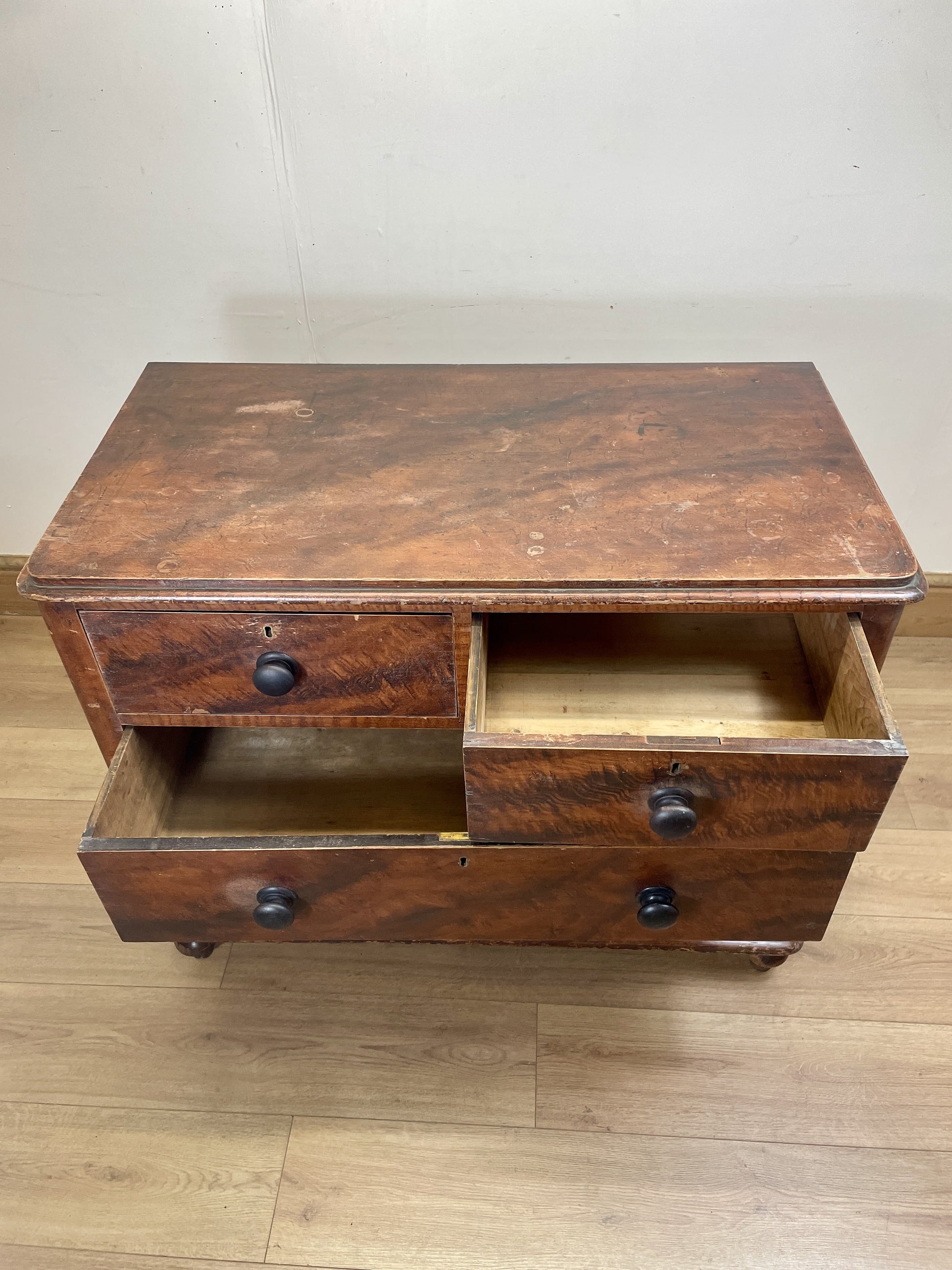 small chest of drawers